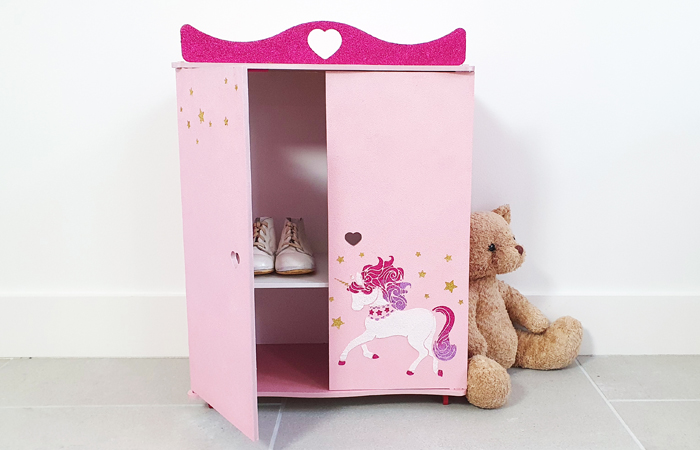 jolie armoire de poupee en bois a decorer